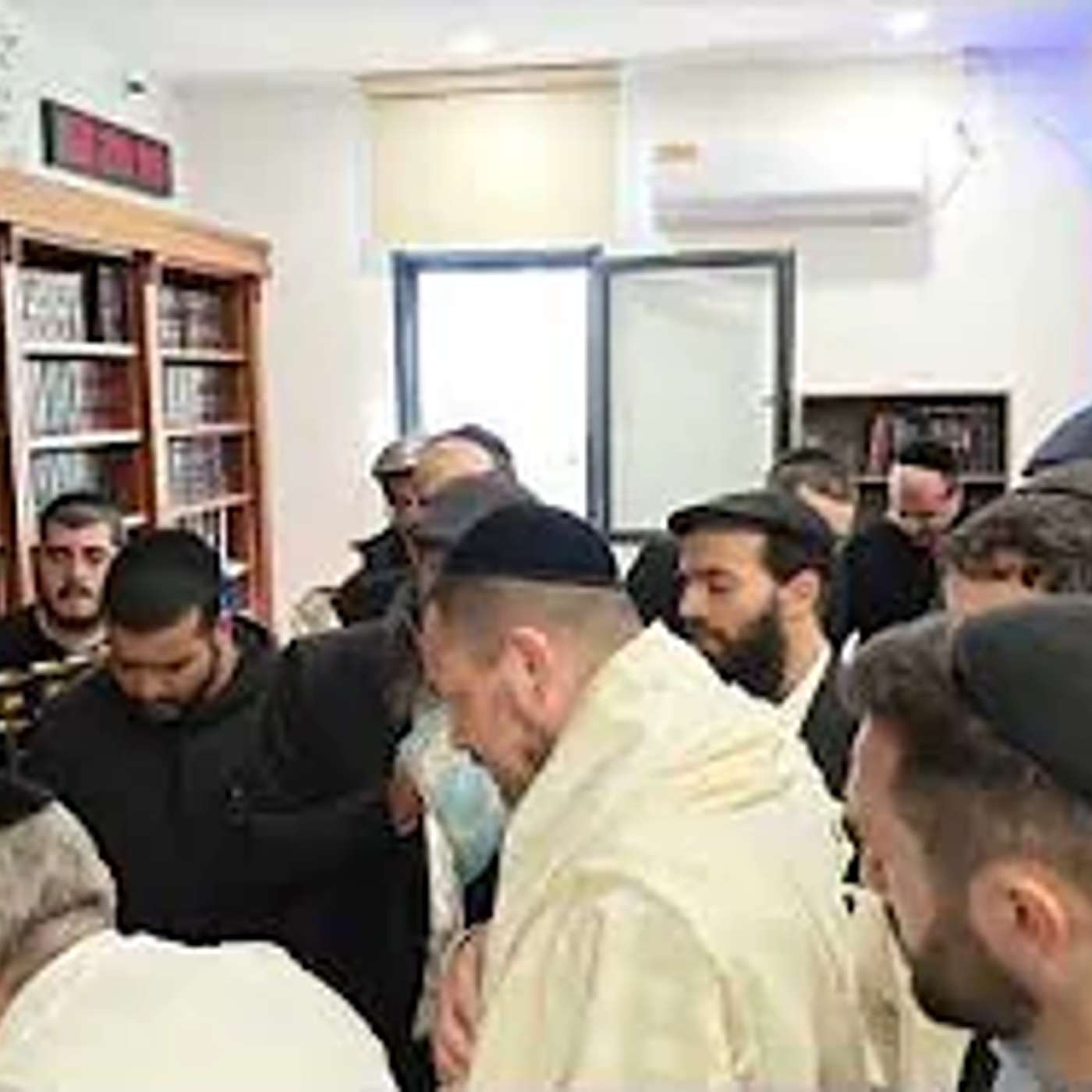 מעמד ברית מילה באשקלון - יושב סנדק בנש"ק הרה"צ כבוד הרב רבי יואל משה פינטו שליט"א - ז' באדר - תשפ"ו מעמד ברית מילה באשקלון - יושב סנדק בנש"ק הרה"צ כבוד הרב רבי יואל משה פינטו שליט"א - ז' באדר - תשפ"ו