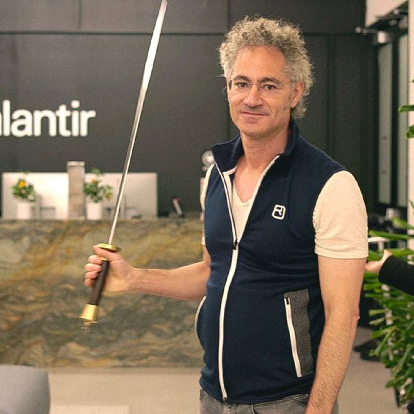 Why America Must Win the AI Race and The 10 Dumbest Things Said This Week