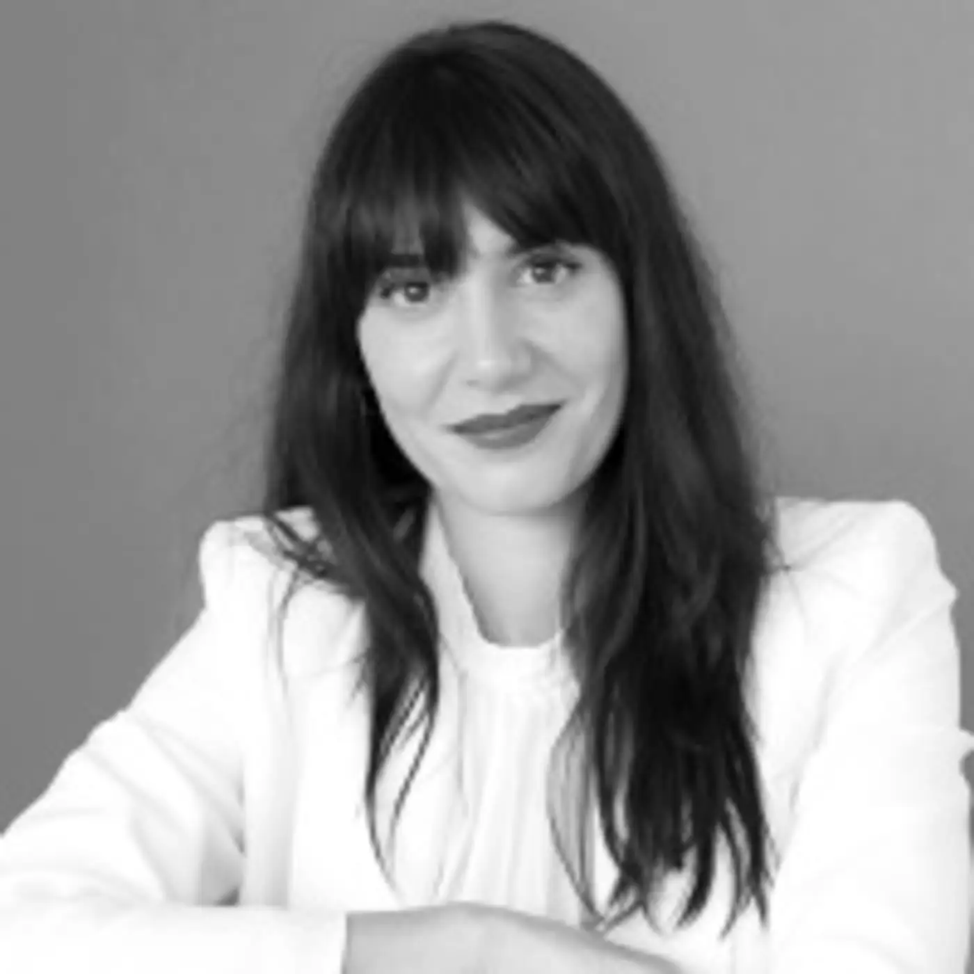 Cover art for episode: La diferencia cultural entre Mexico y España y su peso en conversión, con Vanesa Robles - CRO.CAFE podcast