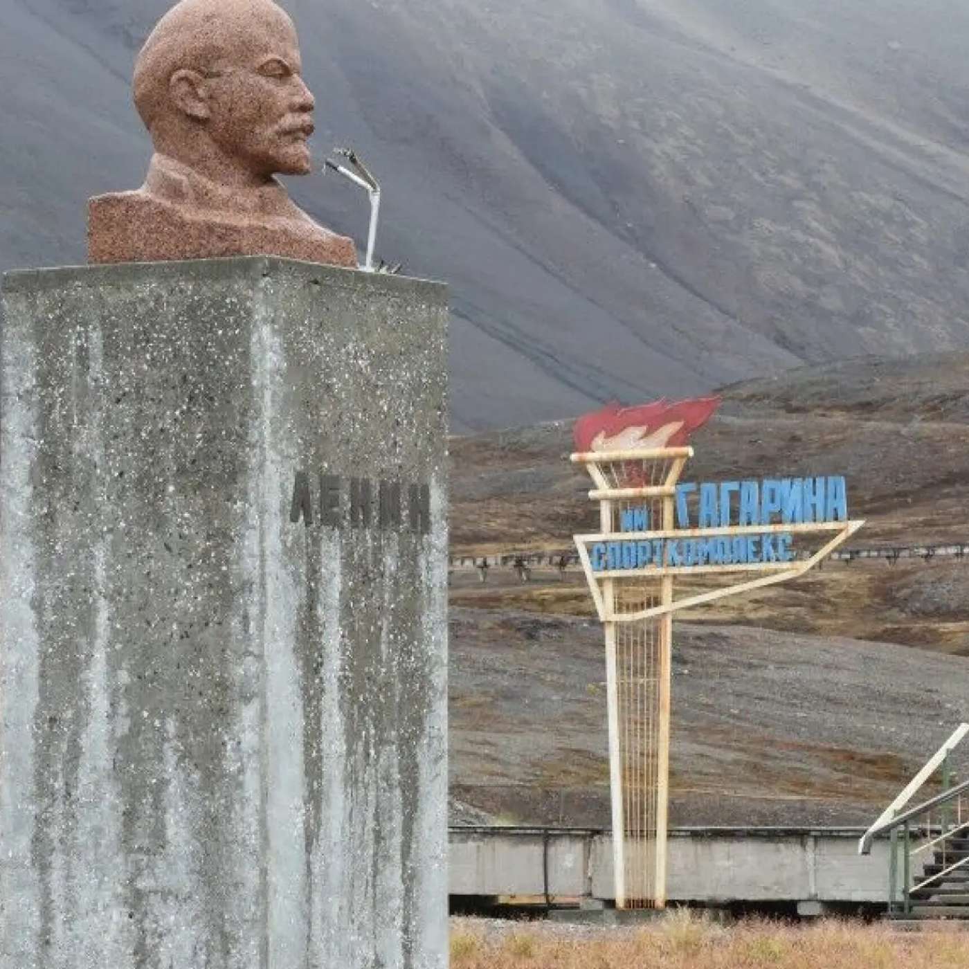 Россия ищет дорогу на Свальбард: Минвостокразвития обещает начать регулярные рейсы до конца 2025