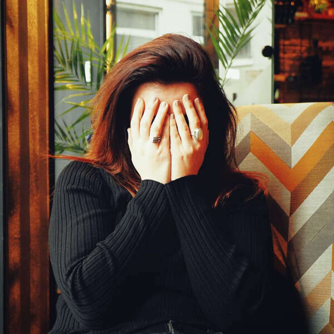 36 Questions: Momento constrangedor da Alexia episode artwork
