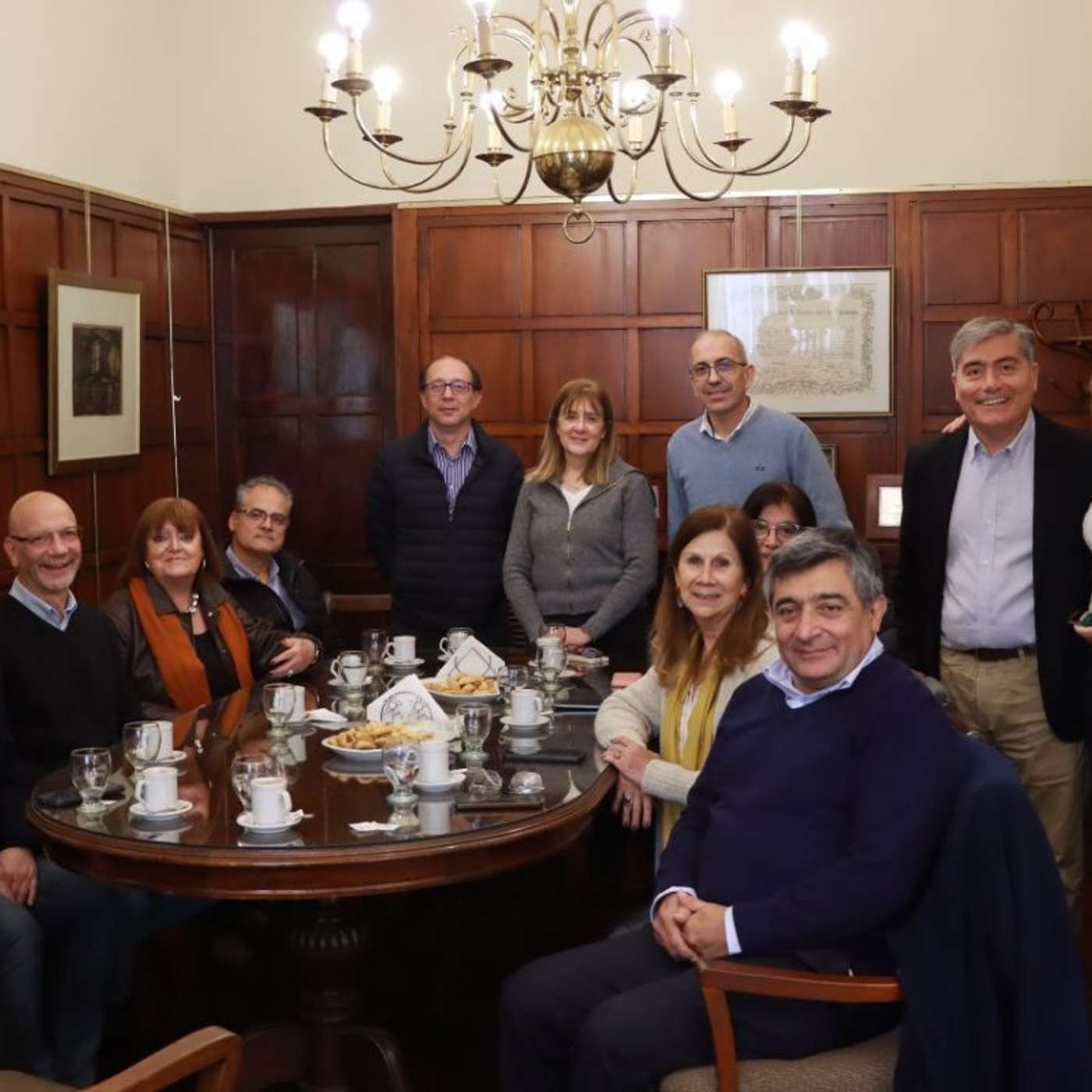 UNT: los decanos esperan el cierre de un largo proceso electoral episode artwork