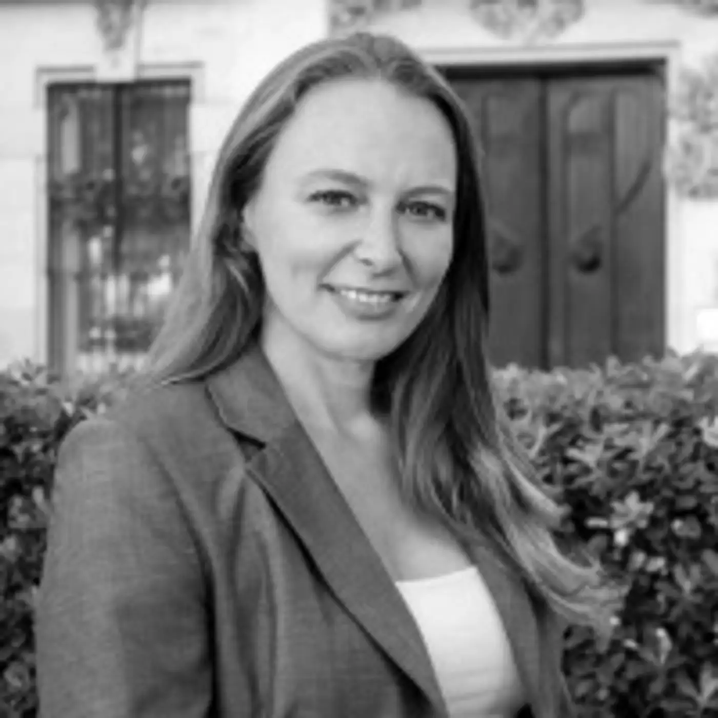 Cover art for episode: Neurotecnología, entender nuestro cerebro para diseñar mejores soluciones, con María López - CRO.CAFE podcast