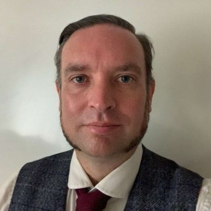 Graham Lee (Official Parody)