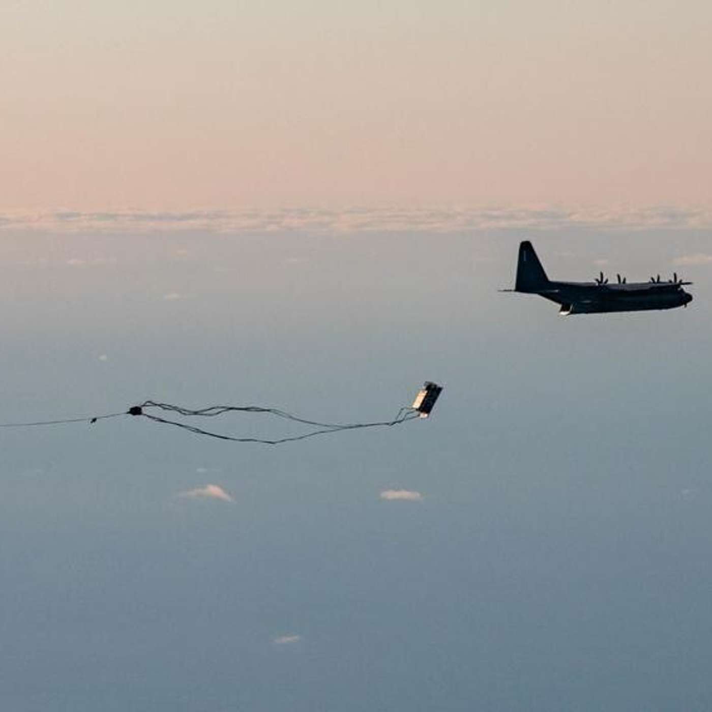 Опубликовано видео испытаний американской крылатой ракеты в небе Арктики