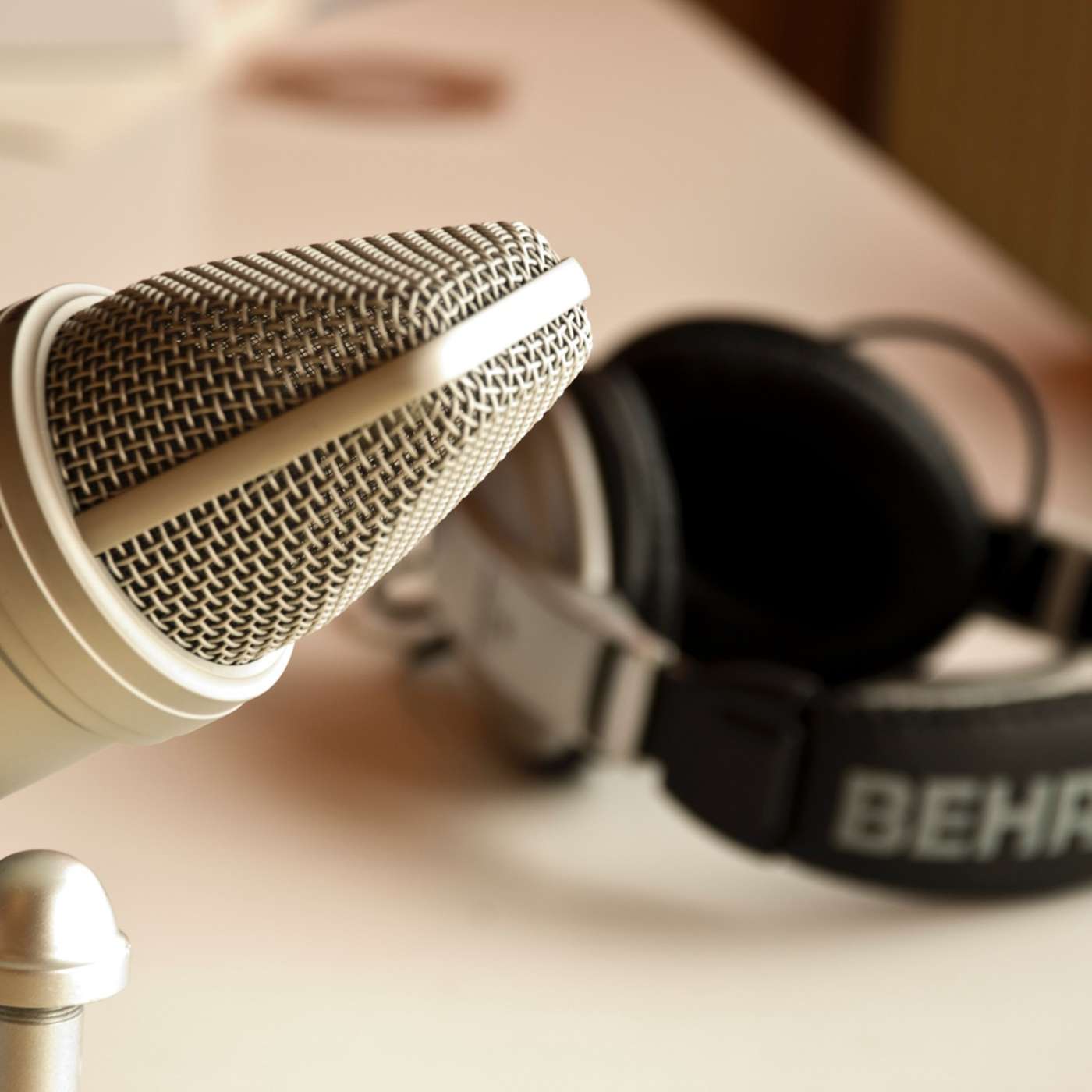 Ep. 008 Friends, Trump, & The Enneagram Ep. 008 Friends, Trump, & The Enneagram