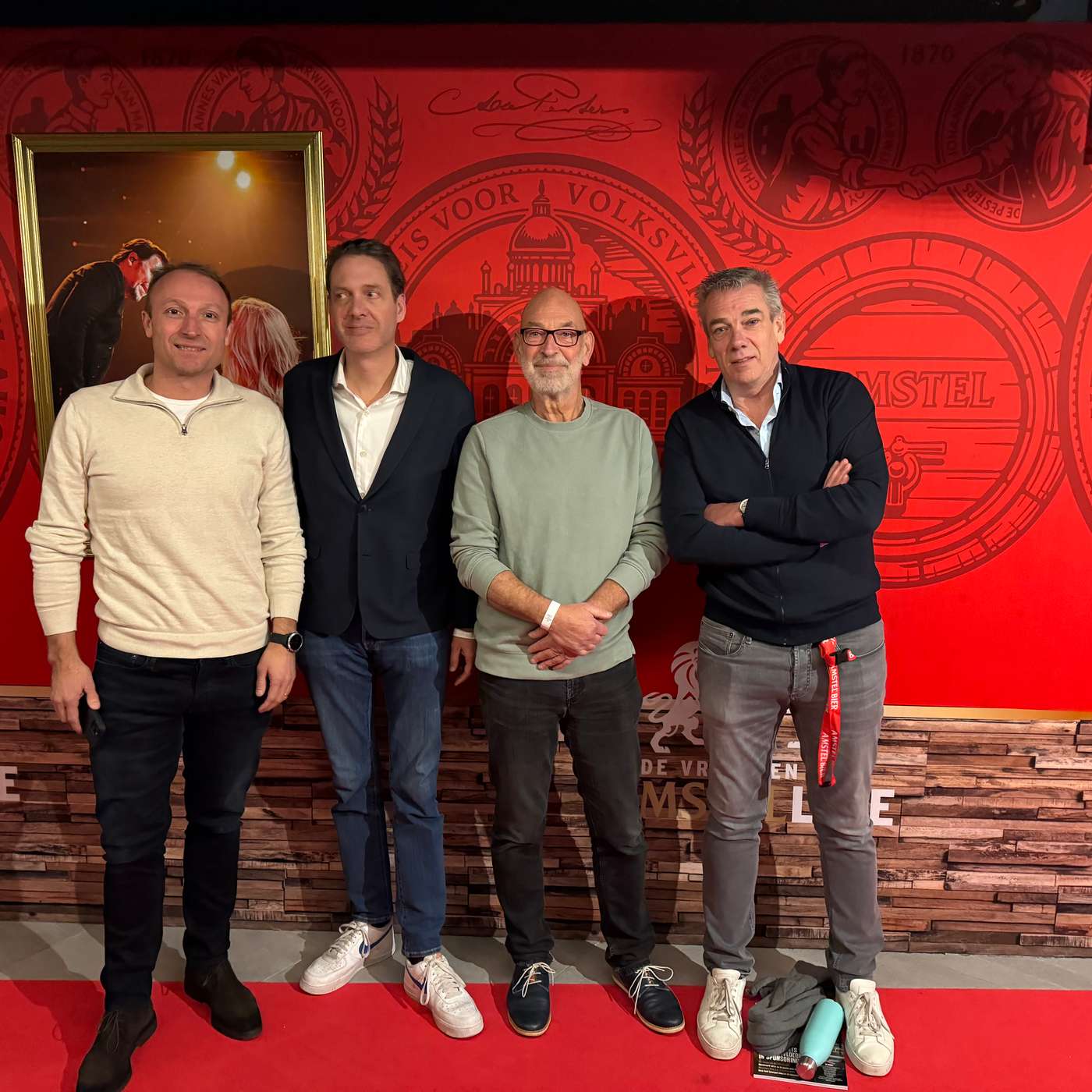 Vrienden maken met sponsoring: het succesverhaal van Vrienden van Amstel Live (Niel van Hoff), waarom de VriendenLoterij (Geert Friebel) toch Koffietijd mist en een game set & match pitch van de KNLTB (Pascal Kamp) Vrienden maken met sponsoring: het succesverhaal van Vrienden van Amstel Live (Niel van Hoff), waarom de VriendenLoterij (Geert Friebel) toch Koffietijd mist en een game set & match pitch van de KNLTB (Pascal Kamp)