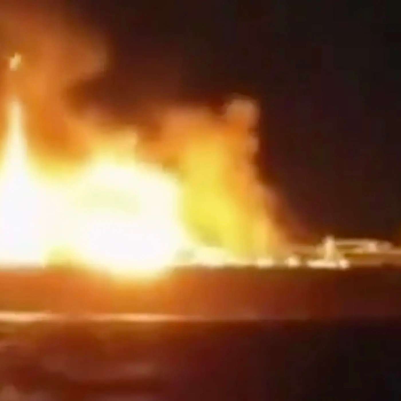 Танкер, атакованный в Средиземном море, перевозил находящийся под санкциями арктический газ