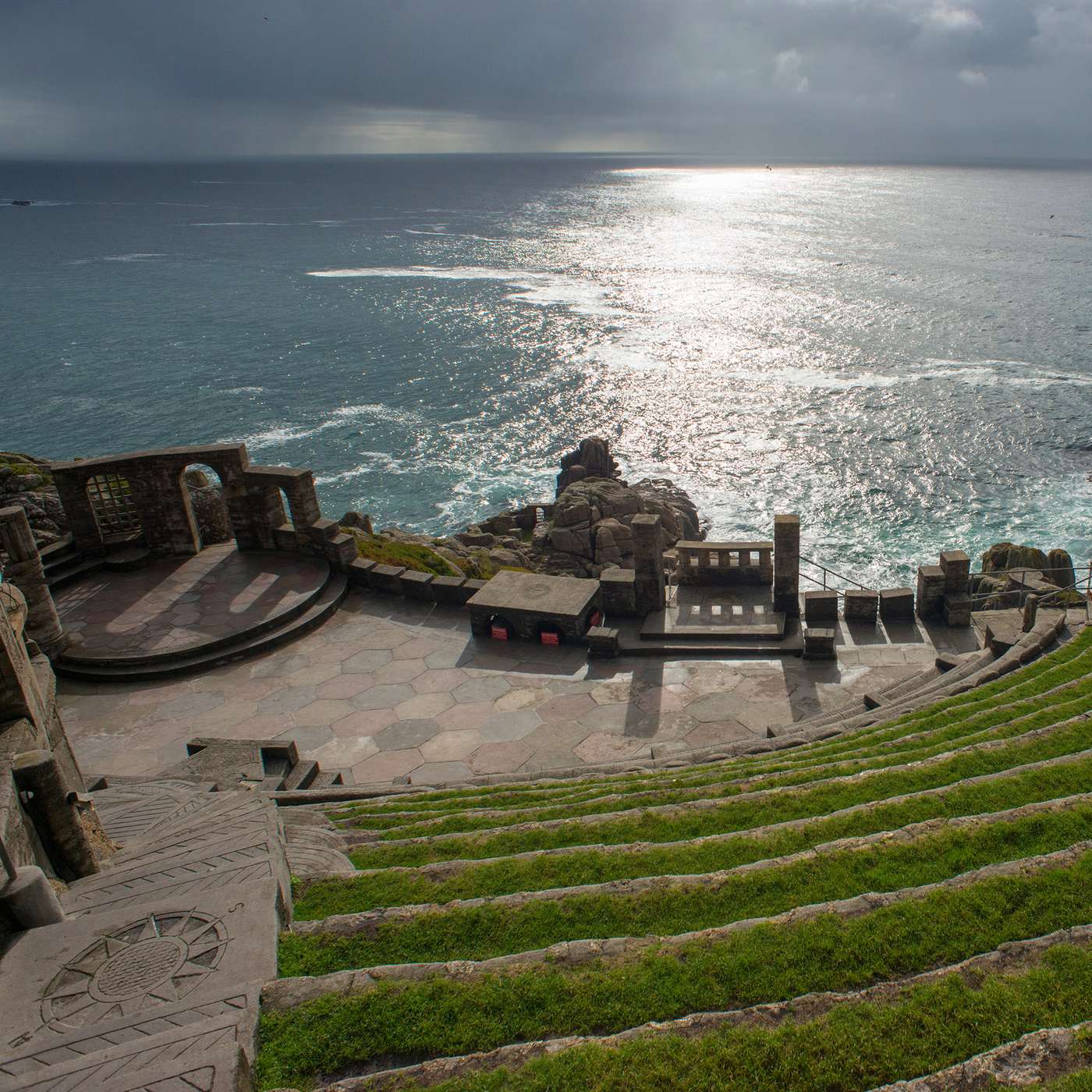 Wild shamanic theatre and becoming embodied: with Jessica Buckler of the ALEF Trust