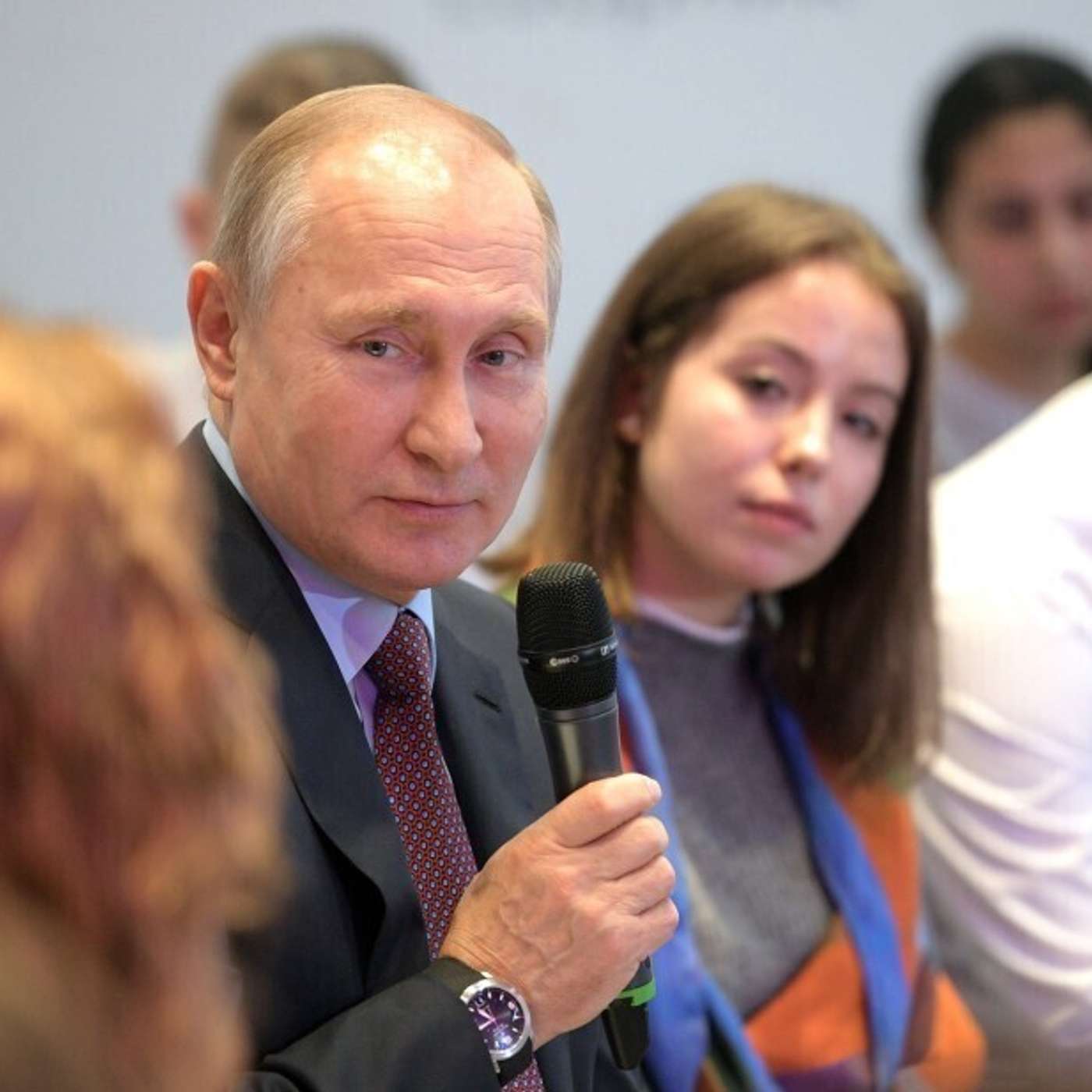 В Архангельской области школьников заставляют проходить опрос об отношении к Путину и протестам