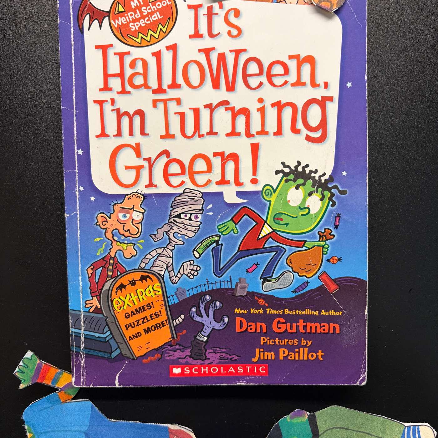 From the Crypt: It’s Halloween I’m Turning Green by Dan Gutman, illustrated by Jim Paillot episode artwork