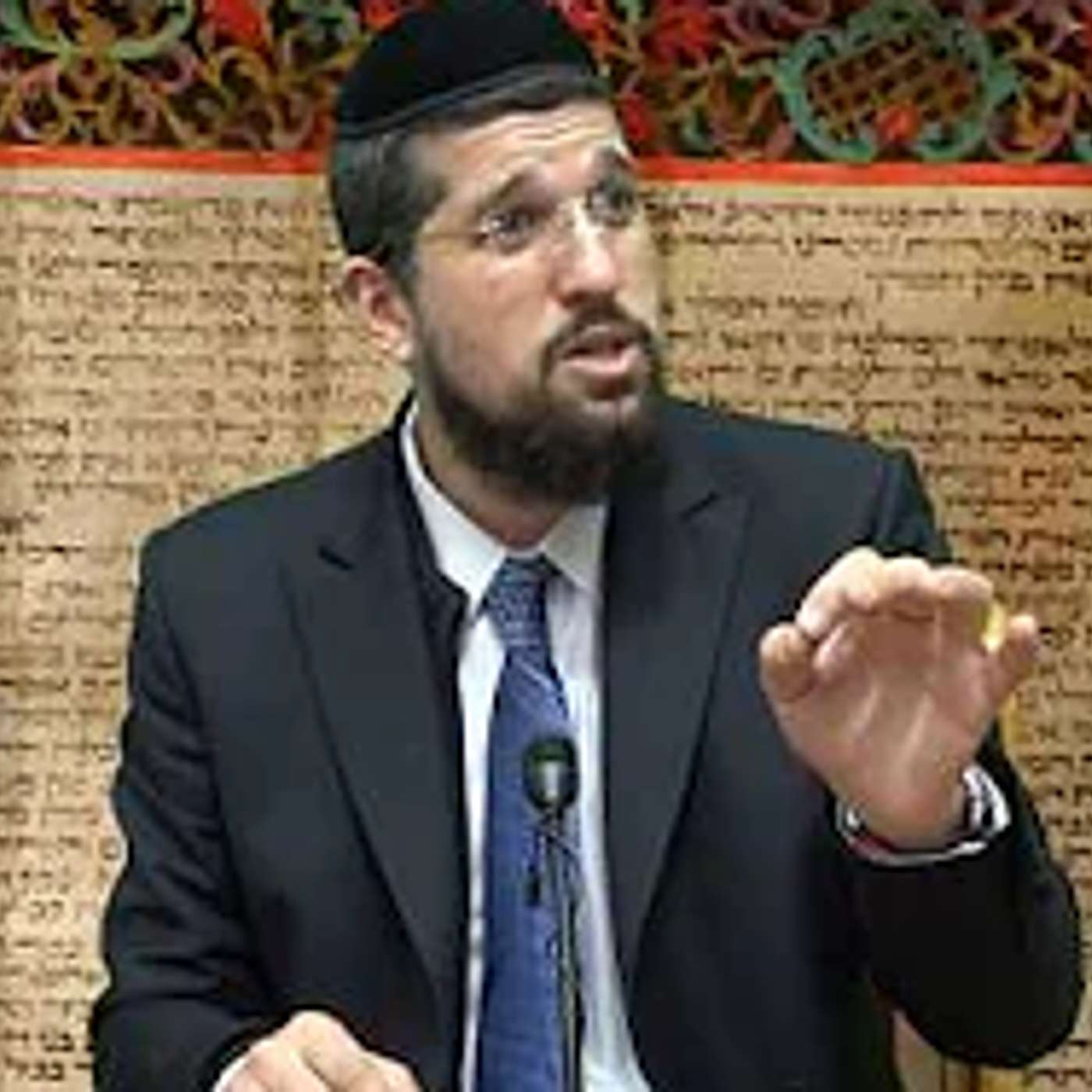 "ליל פורים-הסגולה לכל בקשה"- קצר ולעניין עם הרב אליהו עמר