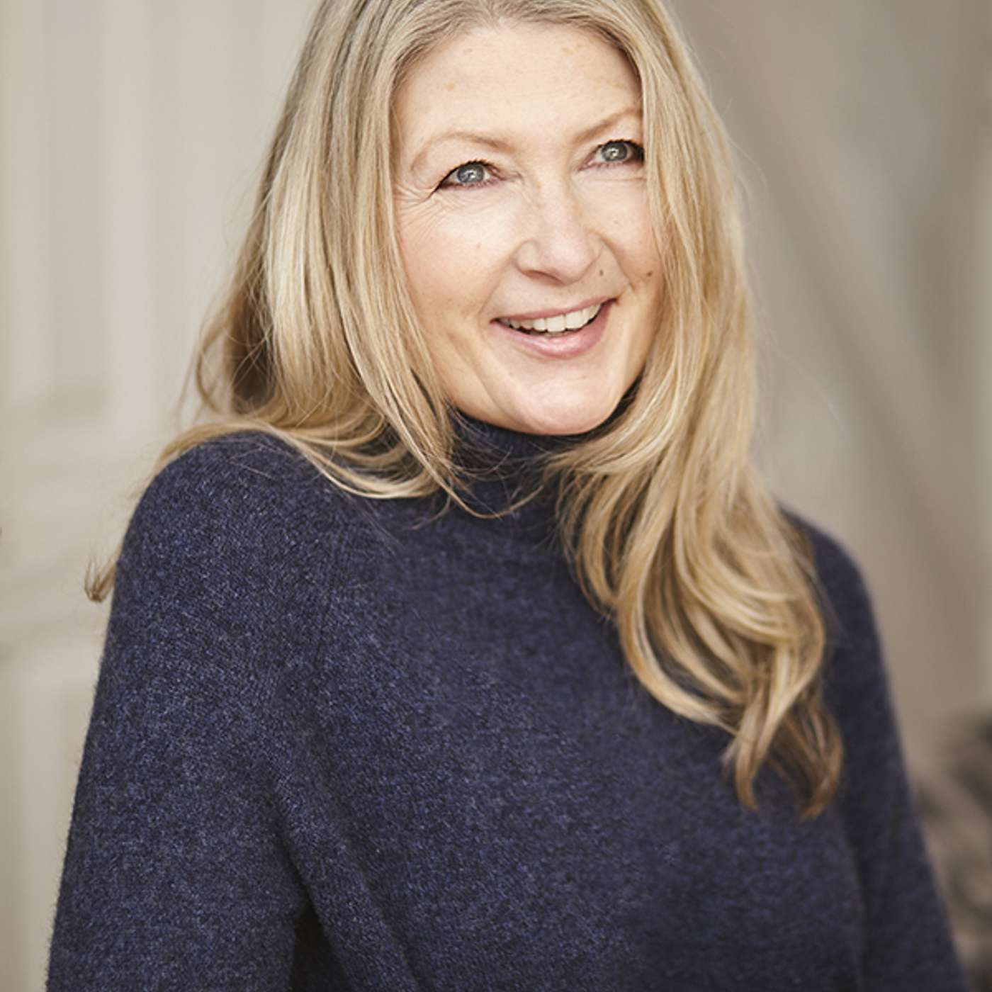 10. Lynn Rae - Make-up artist, physical therapist and pilates instructor