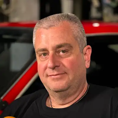 Στέλιος Κατράνης