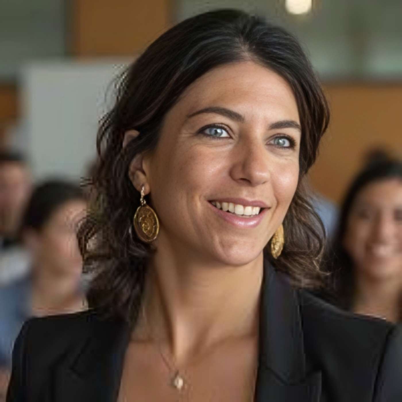 Liderar en la era de la IA sin perder el alma, con Marlene Marin, co-fundadora de AYAM Liderar en la era de la IA sin perder el alma, con Marlene Marin, co-fundadora de AYAM