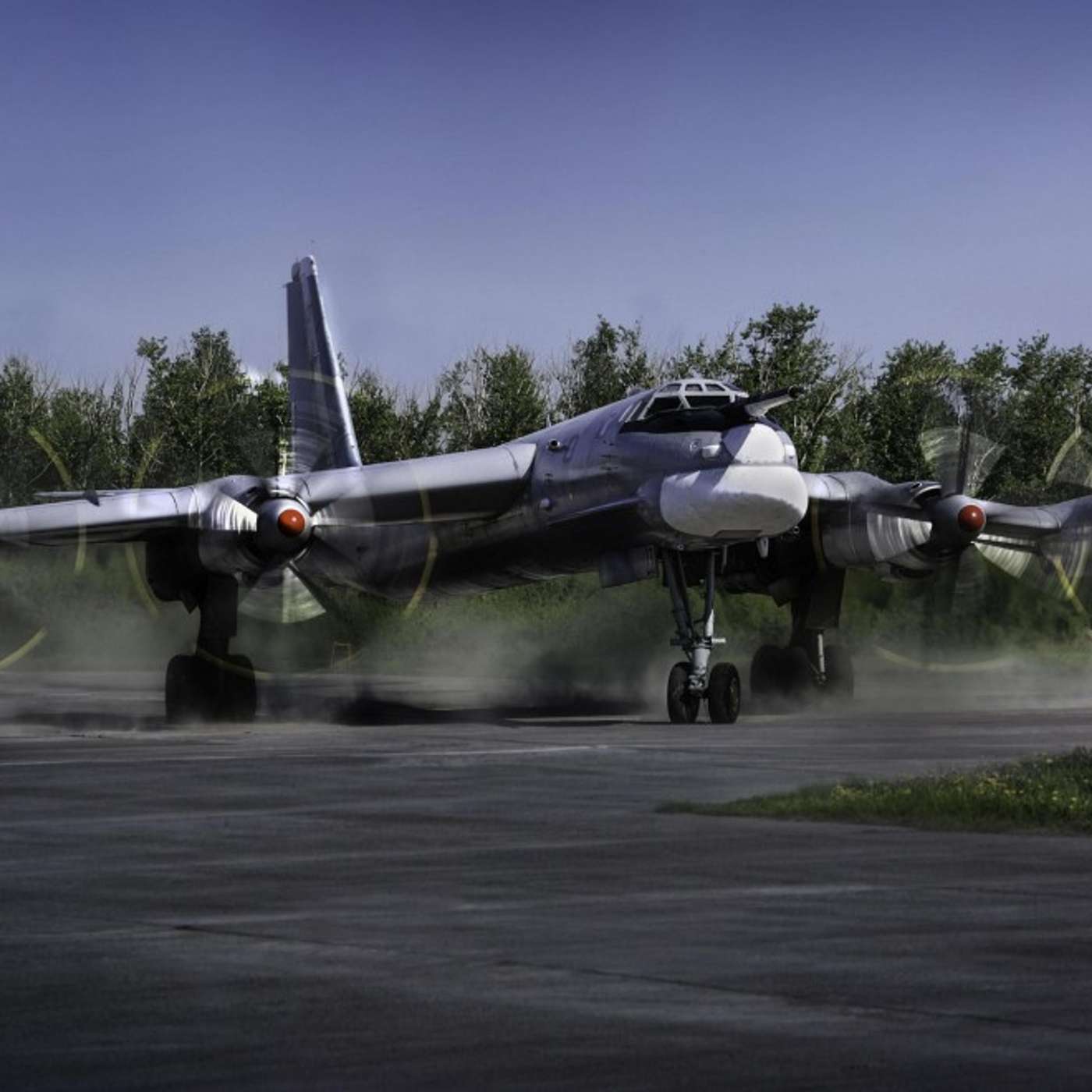 Бомбардировщики c авиабазы Оленья атаковали энергетическую инфраструктуру Украины