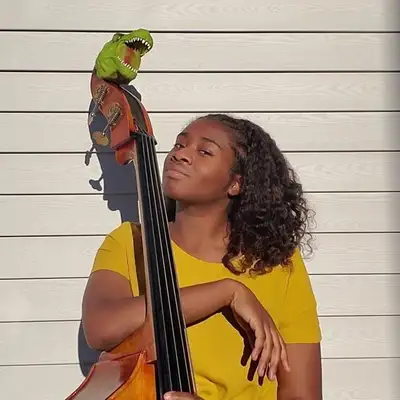 Caylen Bryant | The Bass Chica