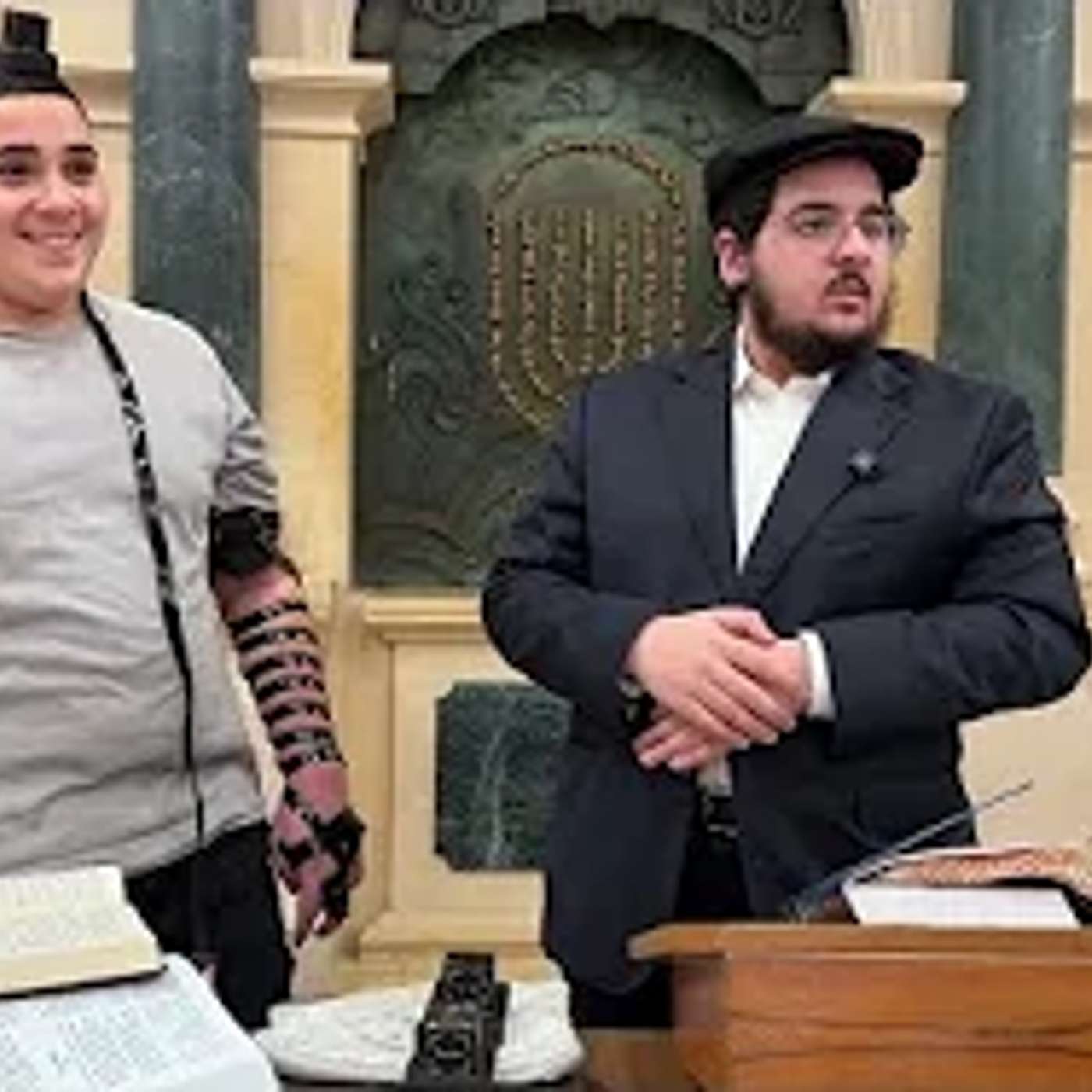 הדגמת הנחת תפילין - בנש"ק כבוד הרב - רבי מאיר אליהו פינטו שליט"א - יום שני - כו חשון - תשפ"ו - אשדוד