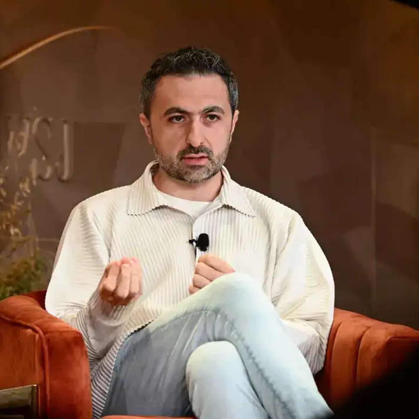 Quoraverse 2025 AI Co Pilot, China Drives AI Manufacturing Boom, Microsoft AI Chief Vows Control, China HR AI Accelerates Hiring, and more...