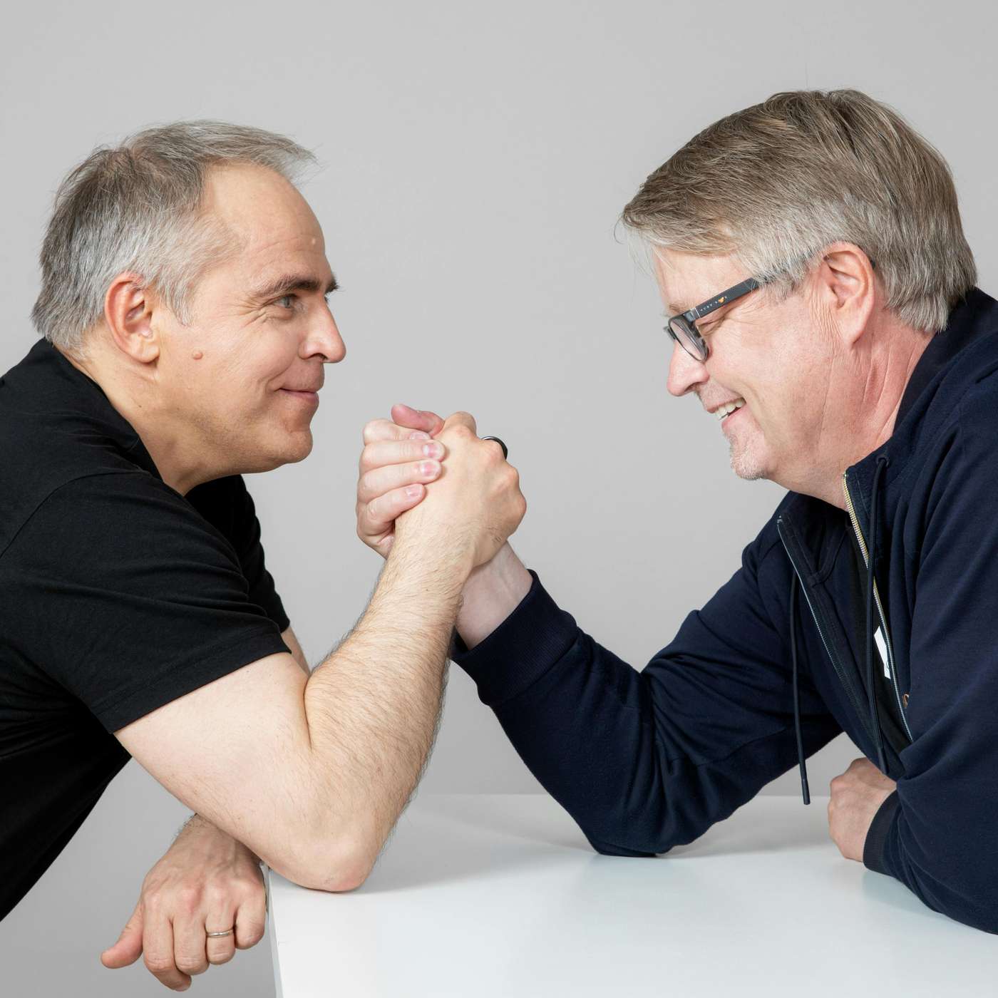 Ujot pinkit ja oikeat punikit Ujot pinkit ja oikeat punikit