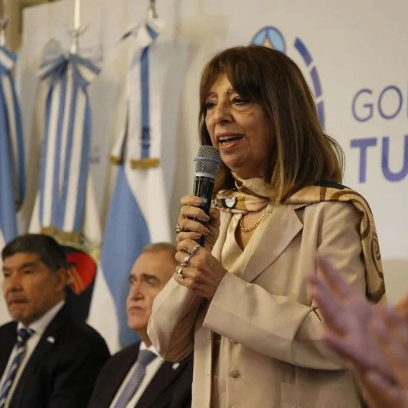 “Para mí esto es un milagro”: la ministra Montaldo detalló cómo el Ministerio de Educación volcará el millón de dólares de la Justicia en las escuelas tucumanas episode artwork