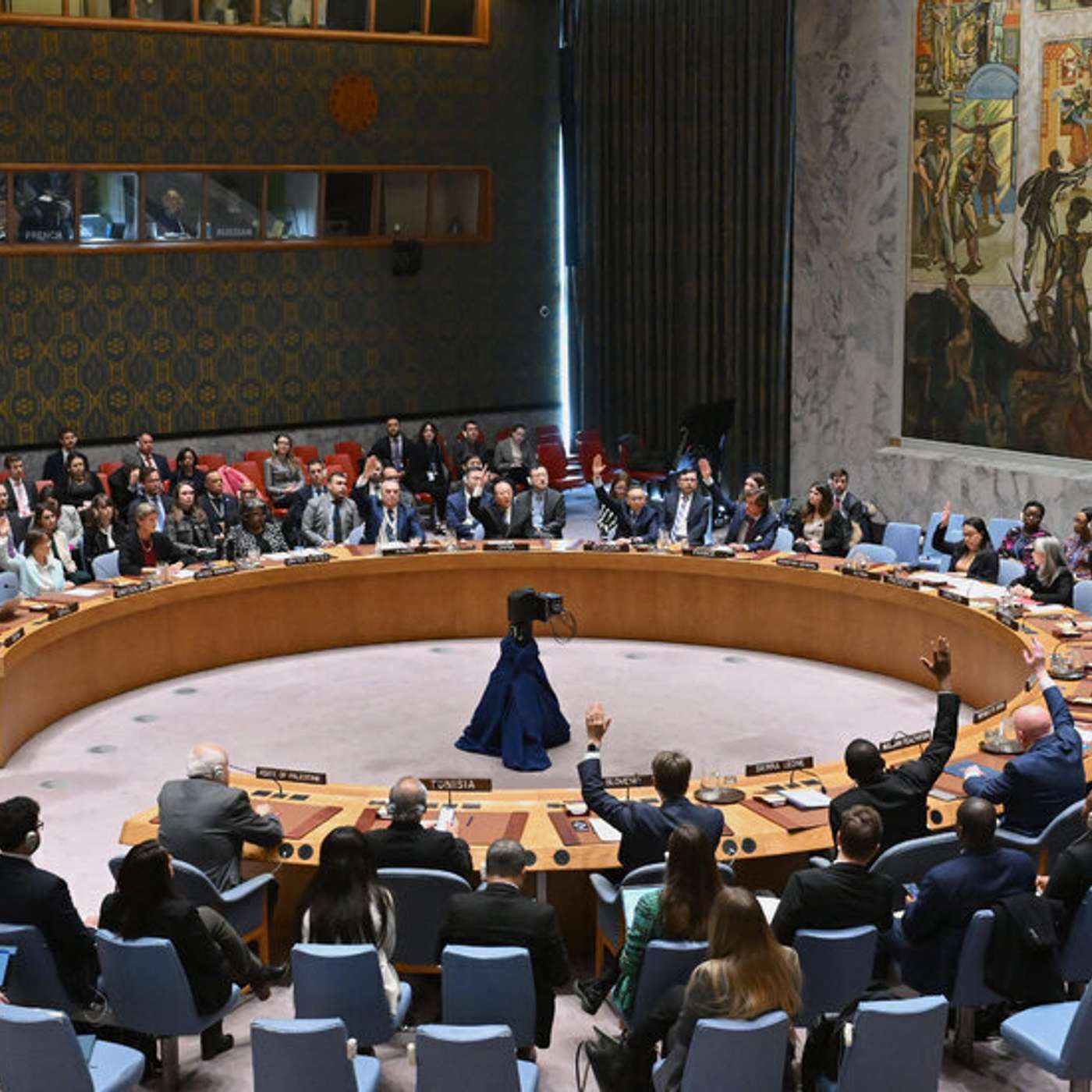 U.S. Sanctions Russia, Assange Fights Extradition, US Veto UN Ceasefire, Lufthansa Ground Staff Strike, and more...