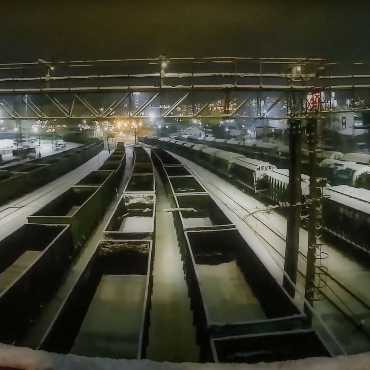 Зависят ли от импортных товаров Мурманская область и Карелия?