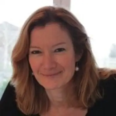 Sarah Carter