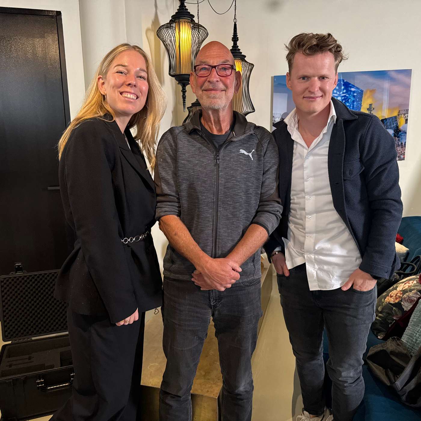 Markeffect (Michael Petit) over onderzoek naar de effectiviteit van sponsoring en experiential marketingbureau Playground (Roos Lust) legt uit hoe je jongeren bereikt op festivals Markeffect (Michael Petit) over onderzoek naar de effectiviteit van sponsoring en experiential marketingbureau Playground (Roos Lust) legt uit hoe je jongeren bereikt op festivals