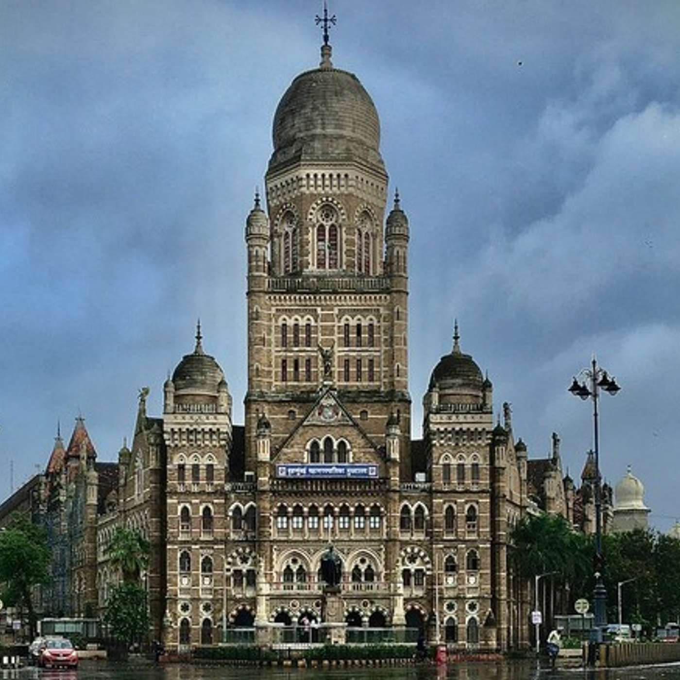 Gothic and Art Deco walk in Mumbai episode artwork