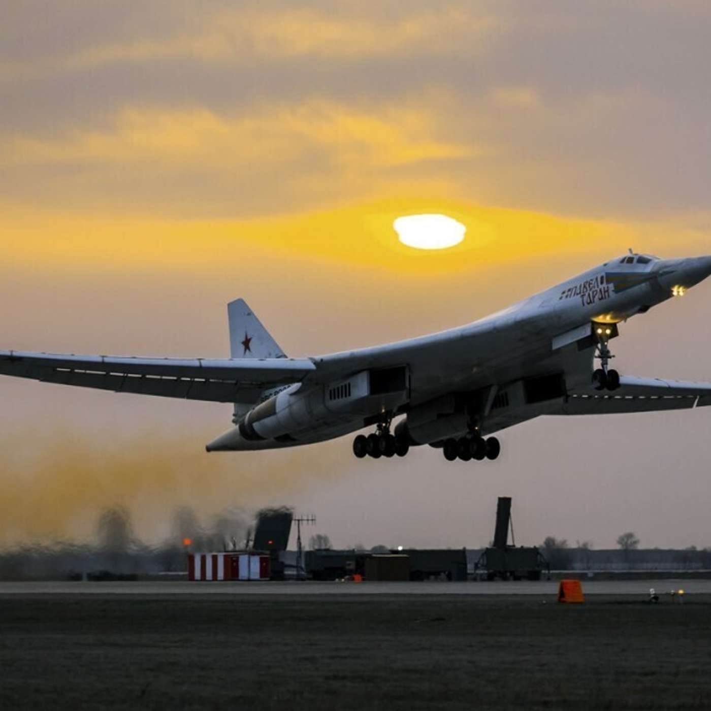 Эксперт: переброска ядерных бомбардировщиков на Кольский полуостров — это сигнал