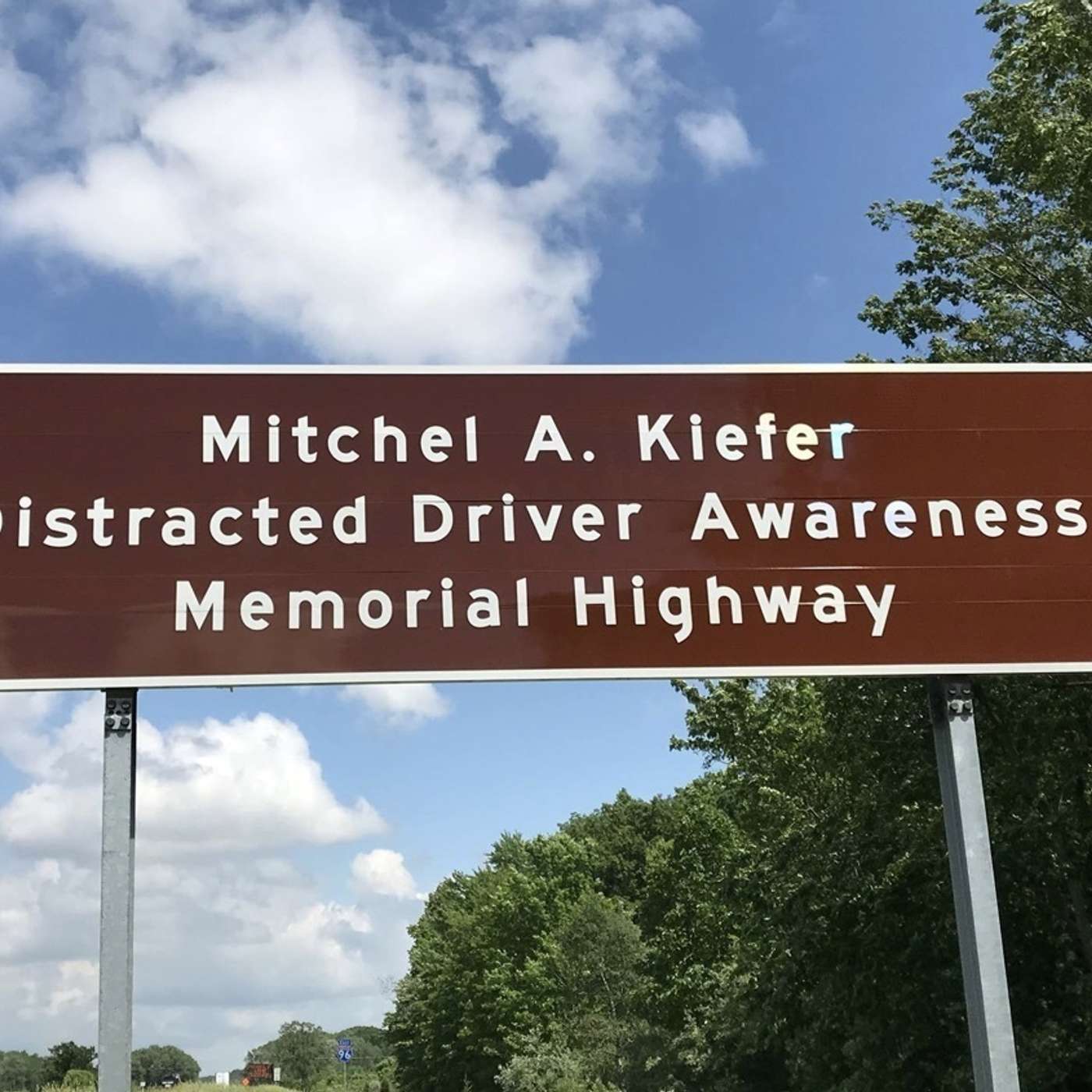 Kiefer Foundation works to end distracted driving episode artwork