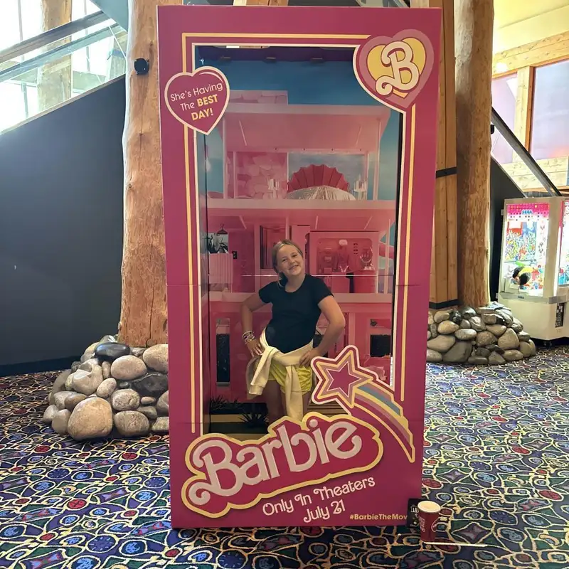 #231 Heartbreak Feels Good in a Place Like This