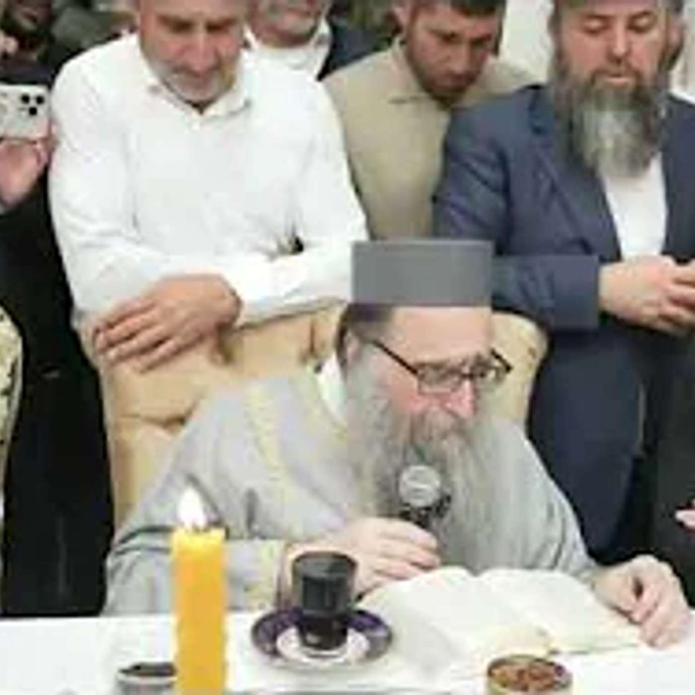 הבדלה - במעמד האדמו"ר רבי יאשיהו יוסף פינטו שליט"א - מוצש"ק - ה' תשרי - תשפ"ו - בית כבוד הרב - אשדוד