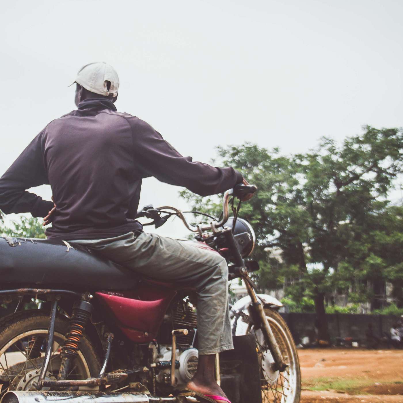 Africa's Motorcycle Taxi Hype + Africa's AI Revolution? feat. Babusi Nyoni & Osarumen Osamuyi episode artwork