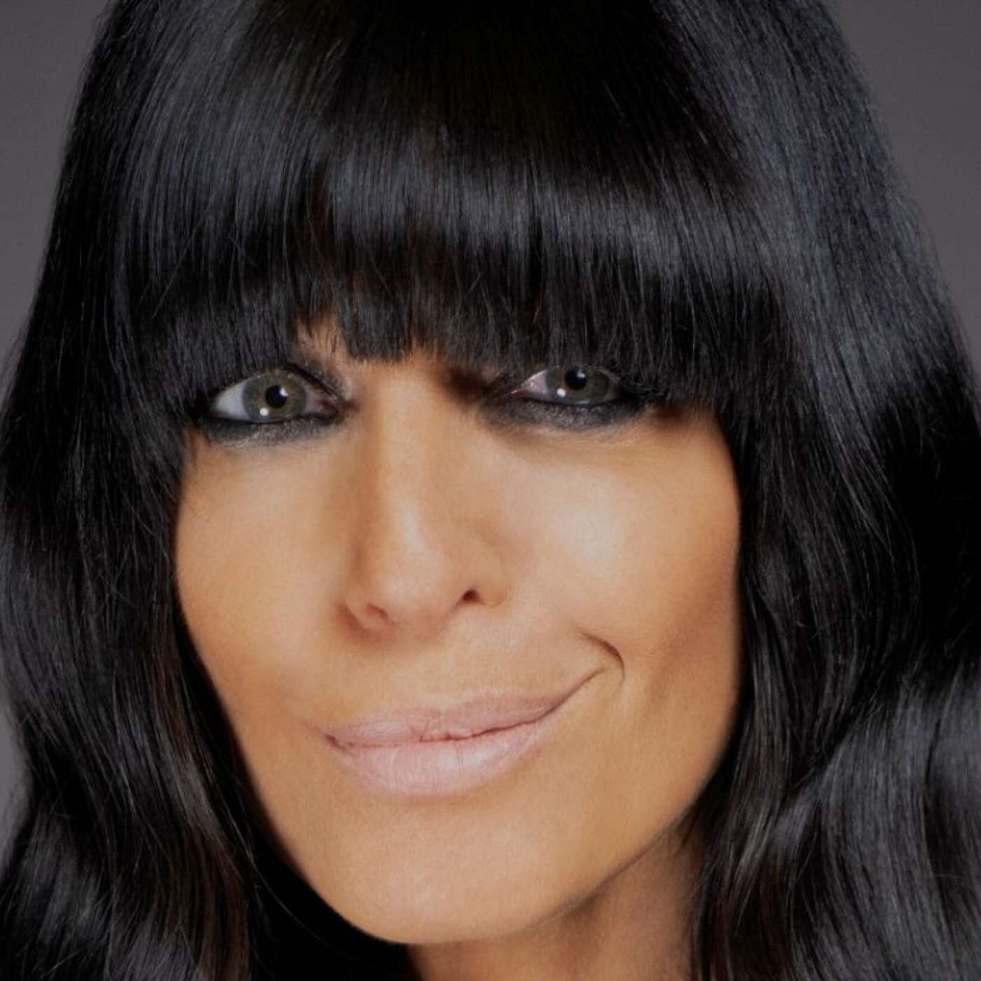 Idol and The Warning Mashup La Bamba Twist Shout, UNC 1993 Championship Chronicle, Claudia Winkleman Hosts New BBC Talk Show, Bono and The Edge Win Guthrie Prize, and more...