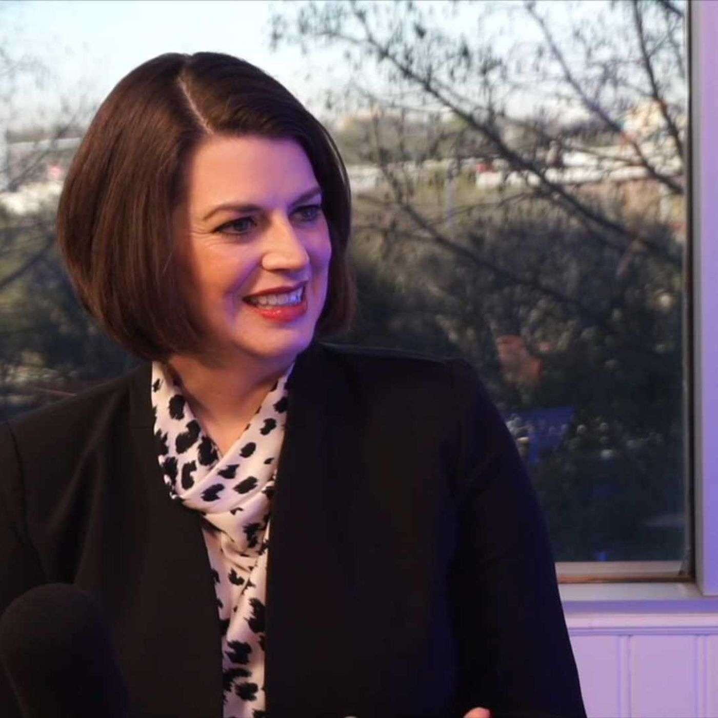 The Jennifer Hargrave Show