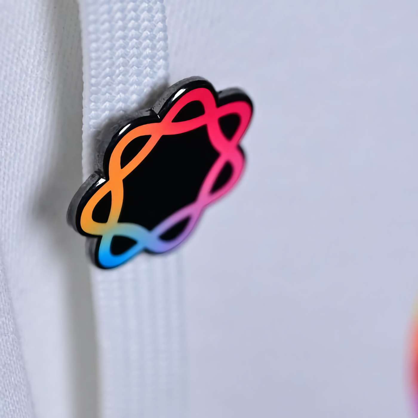 F1, Apple Intelligence, an Apple AI Pin, and iPhone 18 rumors on the AppleInsider Podcast