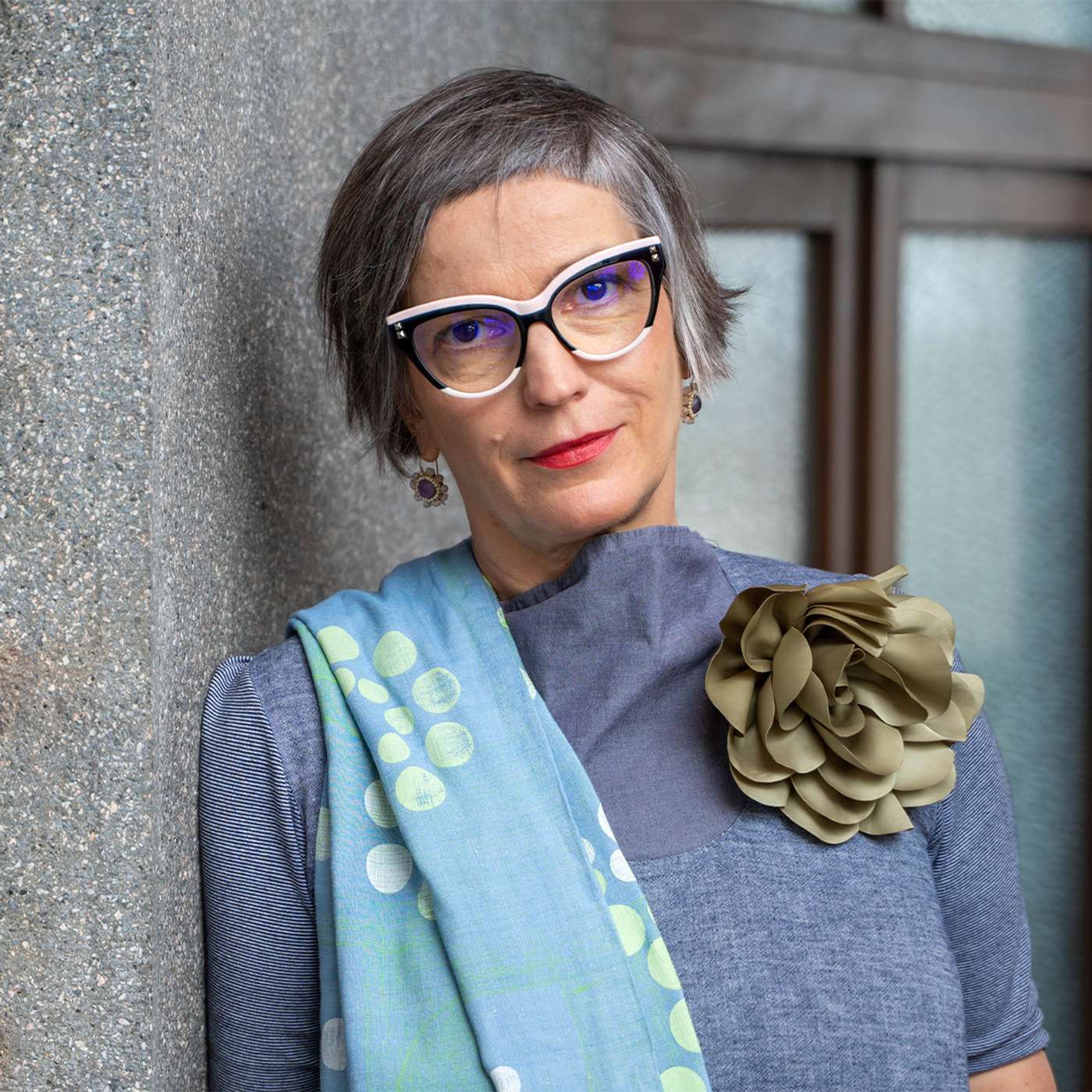 To imamo vsi ves čas na sebi, pa kaj vemo o tem? (dr. Tanja Devetak)