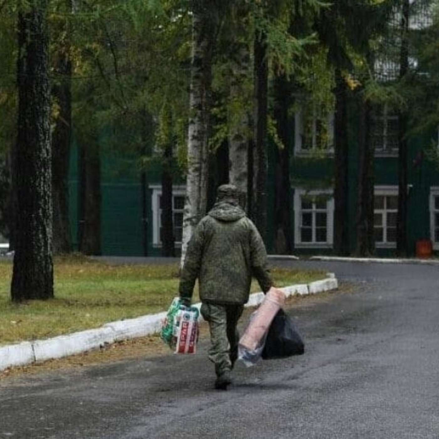 В Карелии на войну призвали уголовника, употреблявшего наркотики и имеющего проблемы с сердцем