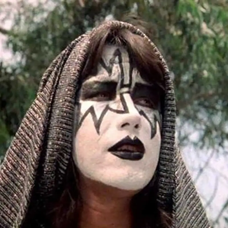 S15: Episode 2: KISS Meets the Phantom of the Park