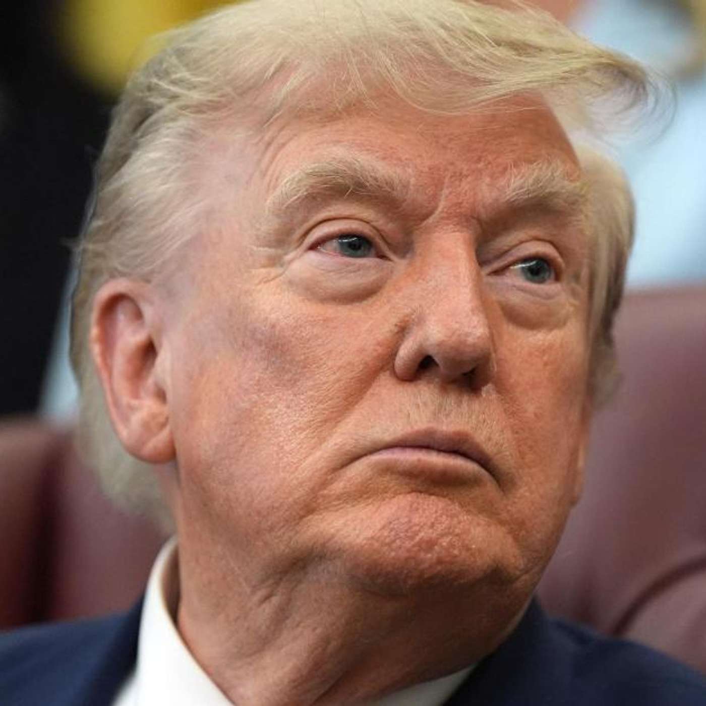 Arrest Near Trump Course Sparks Security Alert, FAA Probes Clearance Breach, Late Night Music Shifts Online, NM AG Sues DOJ Over Epstein Probe, and more... episode artwork
