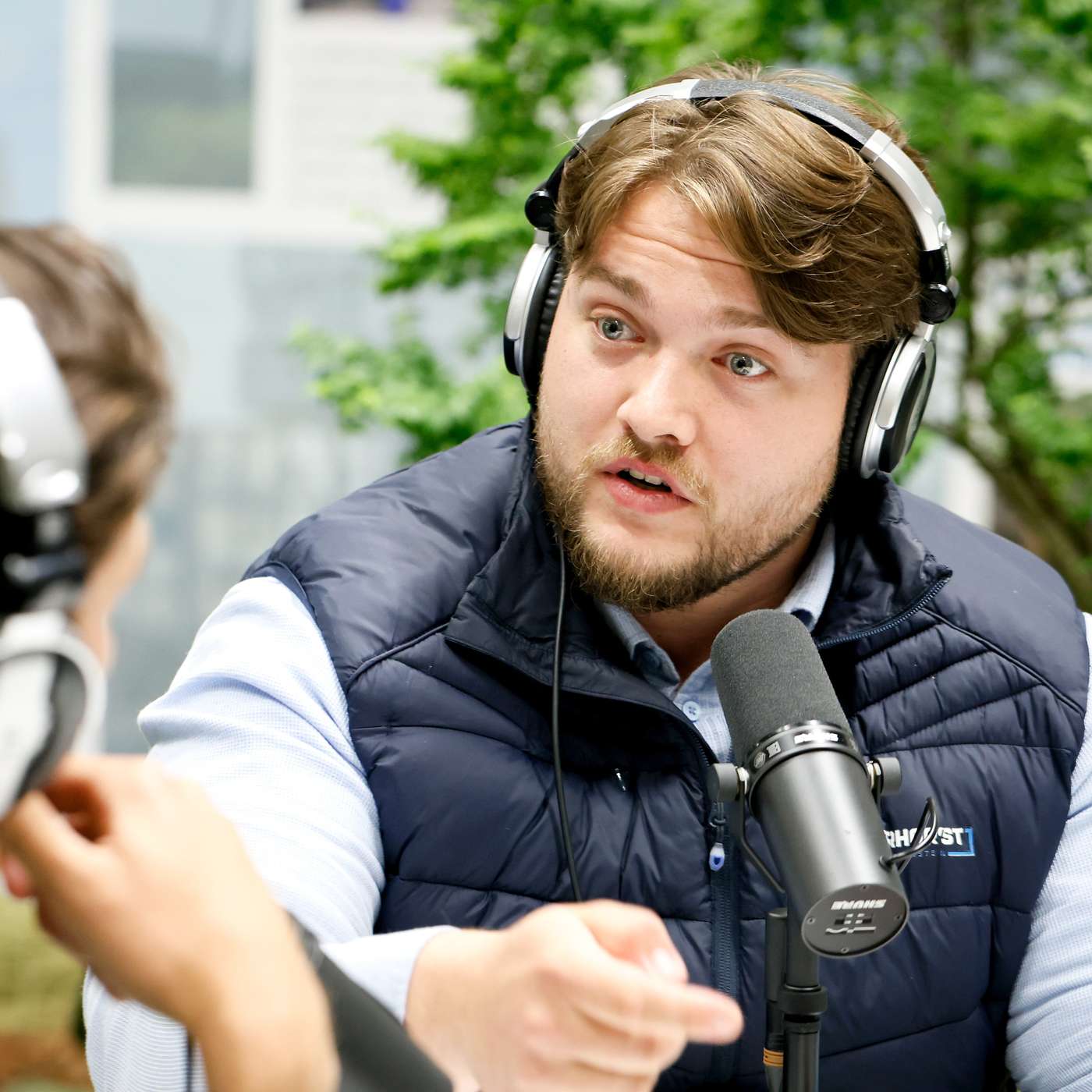 Gondels zijn passé: Branderhorst wast gevels met een drone episode artwork