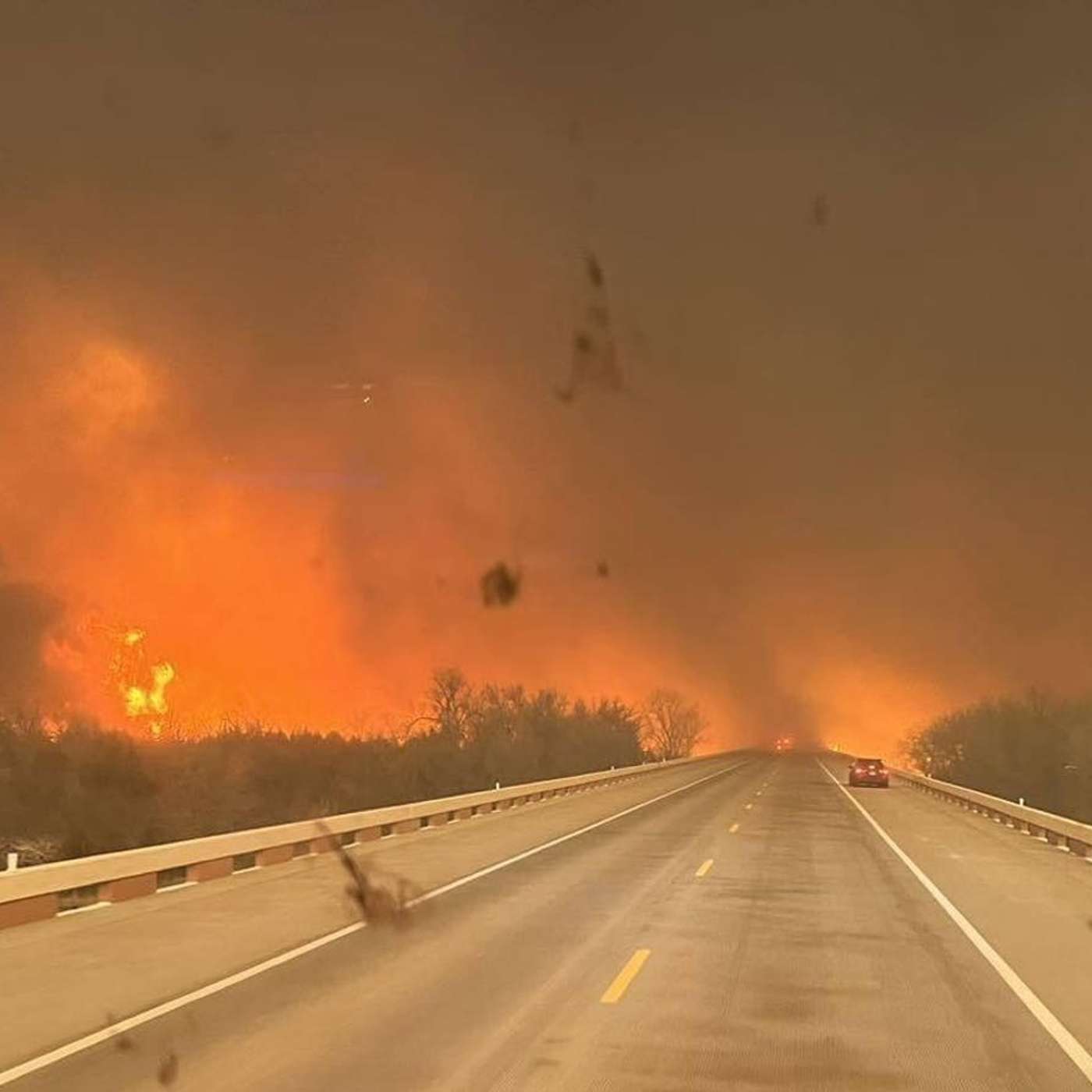 Israeli Forces Fire on Gaza, Putin Warns NATO and Flaunts Nukes, Texas Wildfire Claims Lives, Ex-RAF Member Caught After 30 Years, and more...