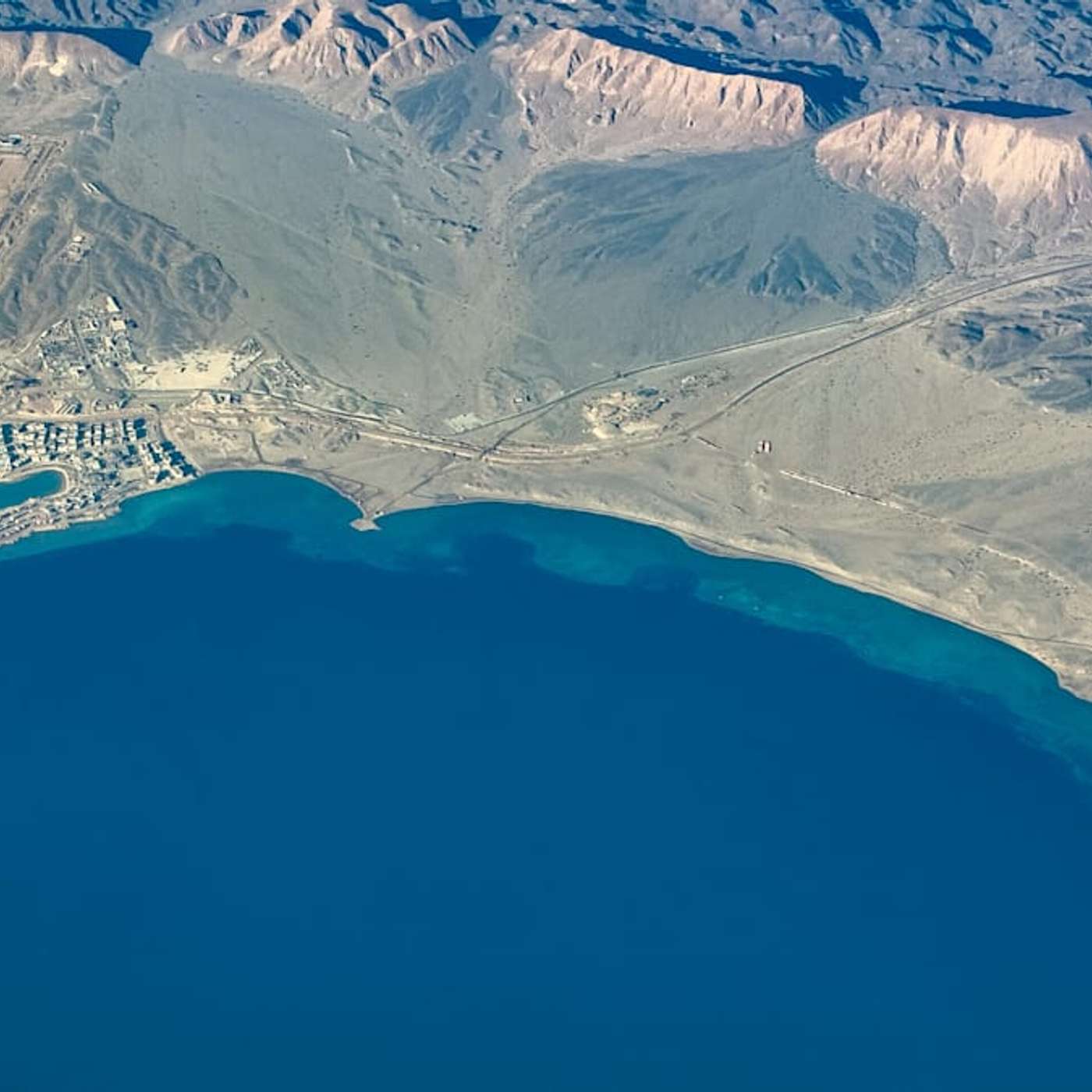 Sea Cable Cuts Disrupt Azure, China Export Growth Slows, Russia Develops Cancer Vaccine, UK Strengthens Tech Ties, and more...