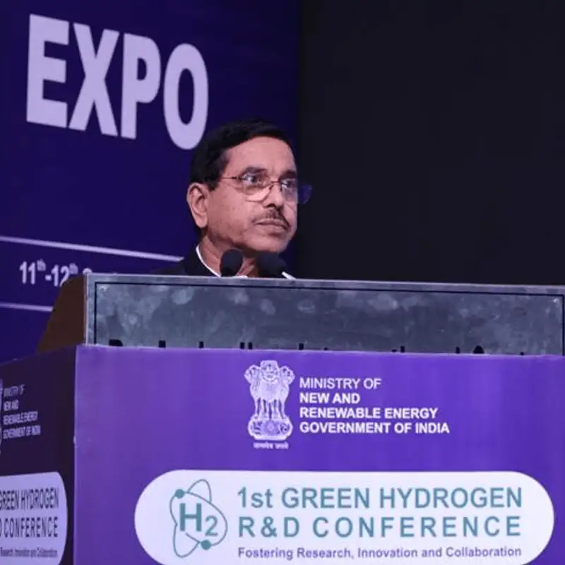 India announces plan for full solar value chain, also boosts support for green hydrogen