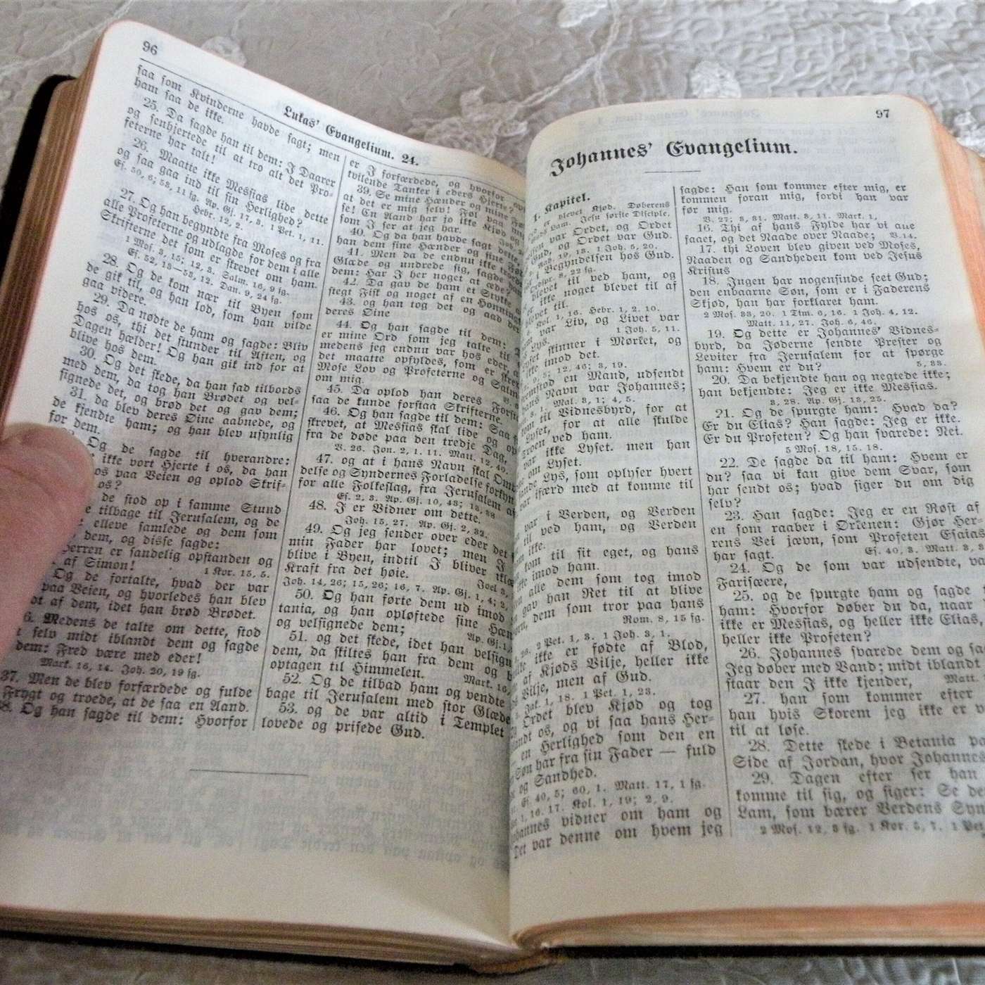 Karmels hage på St Rita Radio