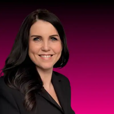 Zoe Cairns