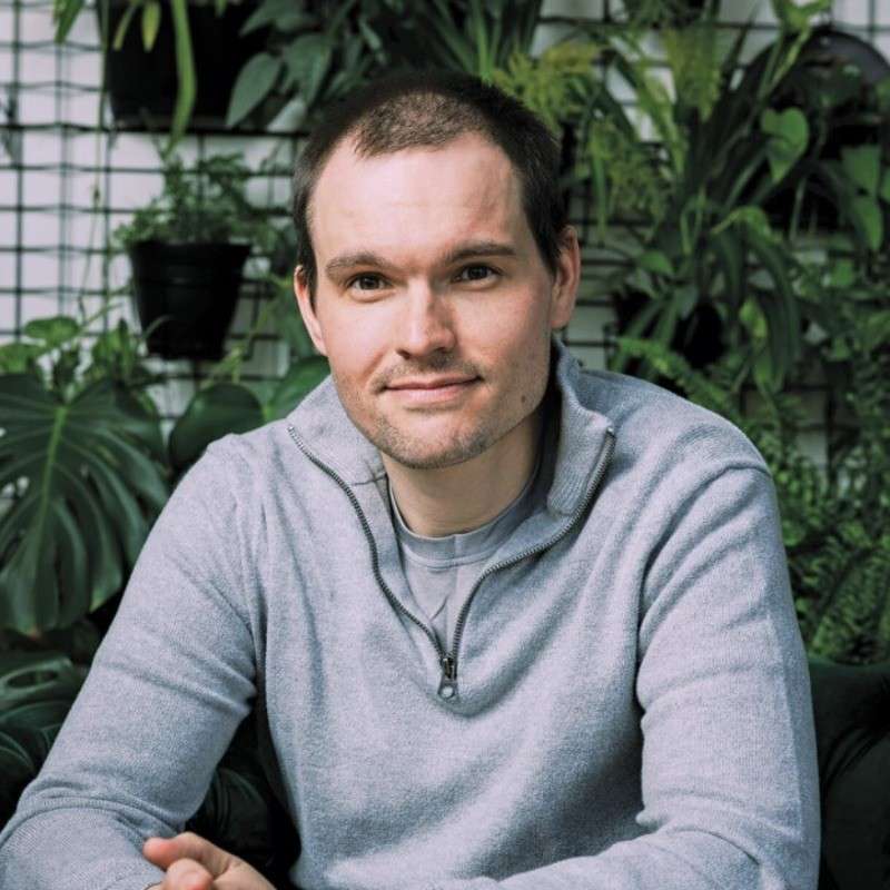 Wade Foster