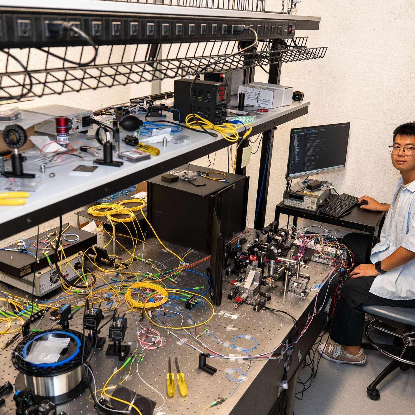 Quantum Signals Over Fiber, Depression Linked to Brain Changes, Genomic Test Predicts Prostate Treatment, Raina Biosciences Launches GEMORNA, and more...